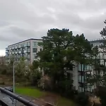 Stylish 2bdr With Large Balcony Near Dublin